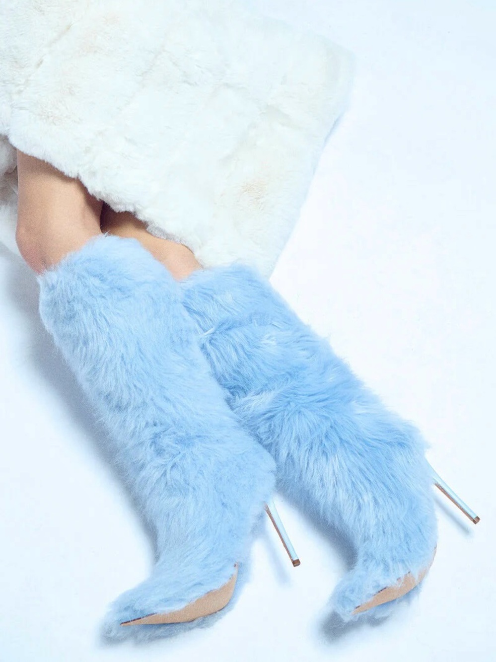 AZALEA WANG UPSETTER BLUE FURRY BOOT.
